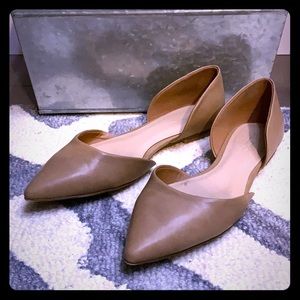 Size 7.5 Aldo point toe flats 🥿